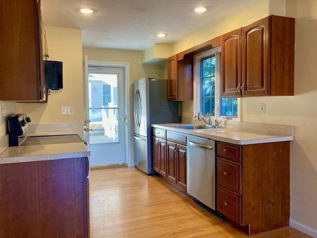 189 Holden St, Holden, MA 01520