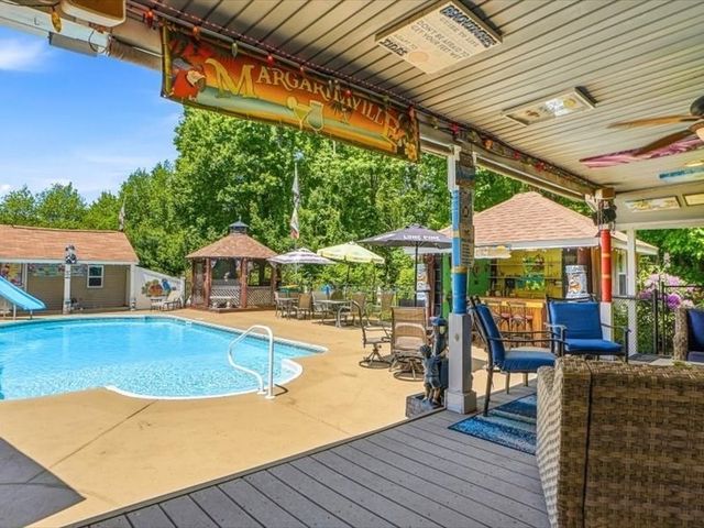 189 Holden St, Holden, MA 01520