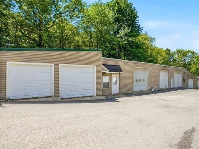 189 Holden St, Holden, MA 01520