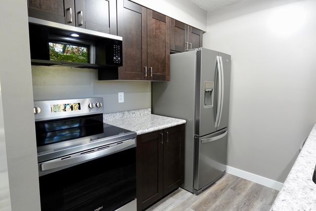 17751 Blue Star Highway, South Haven, MI 49090