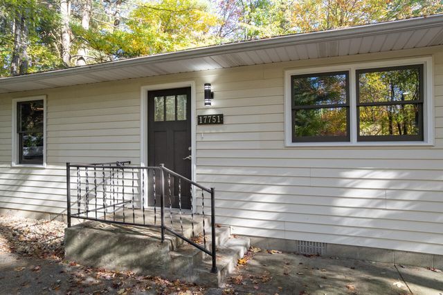 17751 Blue Star Highway, South Haven, MI 49090
