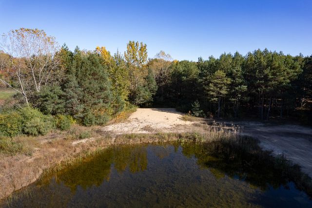 17751 Blue Star Highway, South Haven, MI 49090