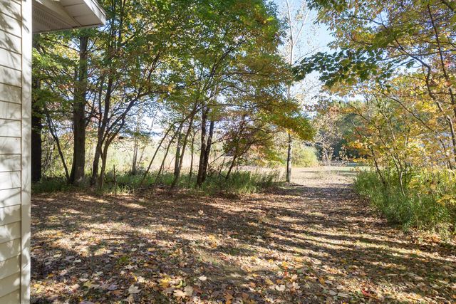 17751 Blue Star Highway, South Haven, MI 49090
