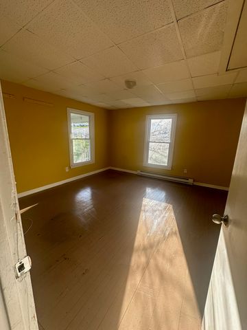 5003 Victoria ST NW, Roanoke, VA 24017
