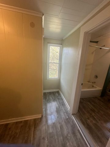 5003 Victoria ST NW, Roanoke, VA 24017