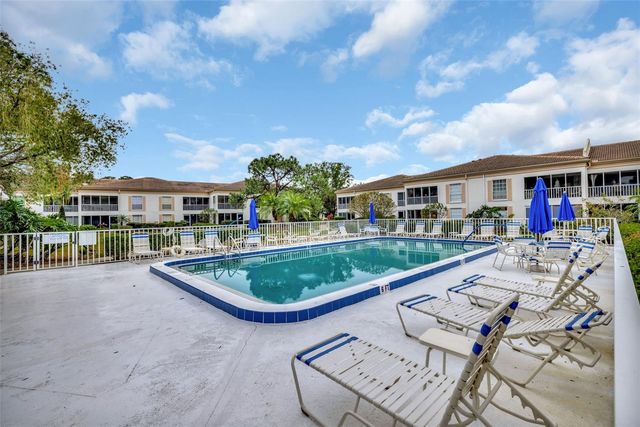 5248 MARSH FIELD ROAD 2, Sarasota, FL 34235