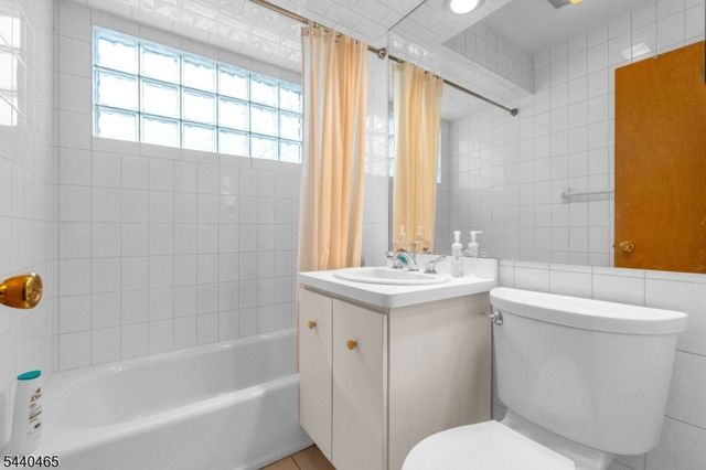 1 Austin St, Belleville Twp., NJ 07109