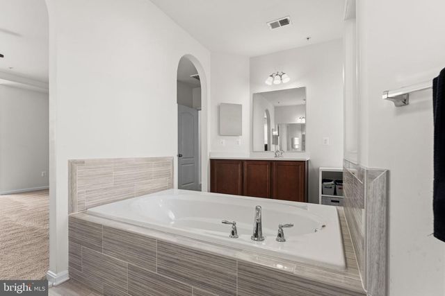 11904 PARALLEL RD, Bowie, MD 20720