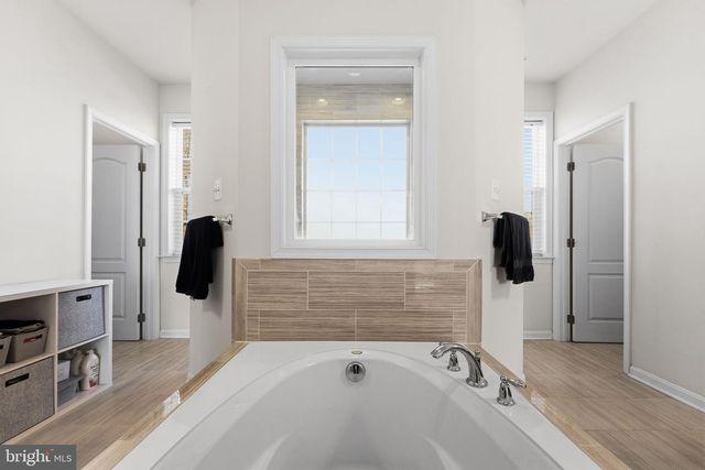 11904 PARALLEL RD, Bowie, MD 20720