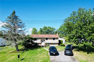 6082 Townline Road, Wheatfield, NY 14094