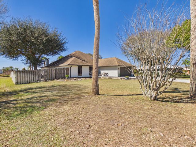 755 SW 85th Avenue, Okeechobee, FL 34974