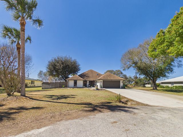 755 SW 85th Avenue, Okeechobee, FL 34974