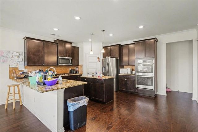 836 Graeme Drive, Mcdonough, GA 30252