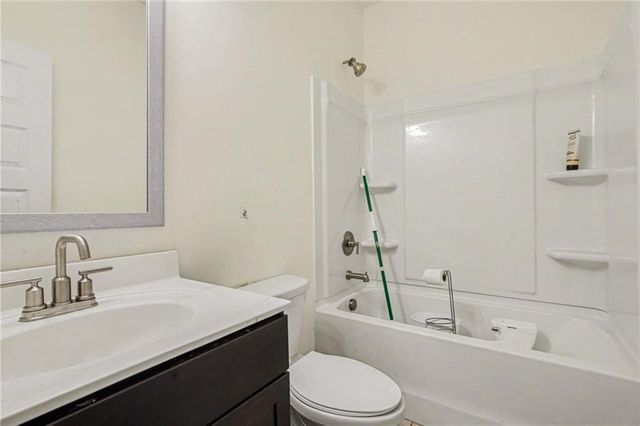 836 Graeme Drive, Mcdonough, GA 30252