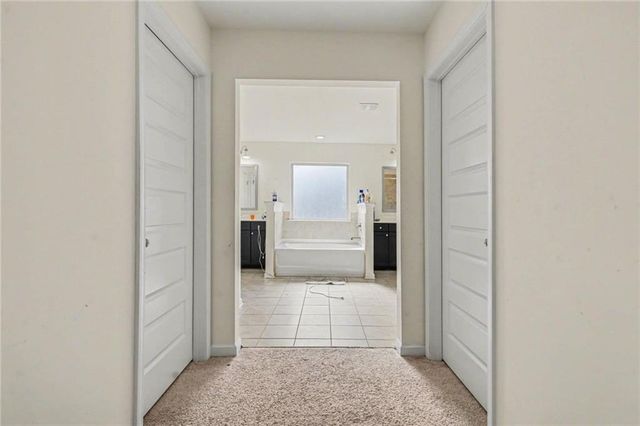 836 Graeme Drive, Mcdonough, GA 30252
