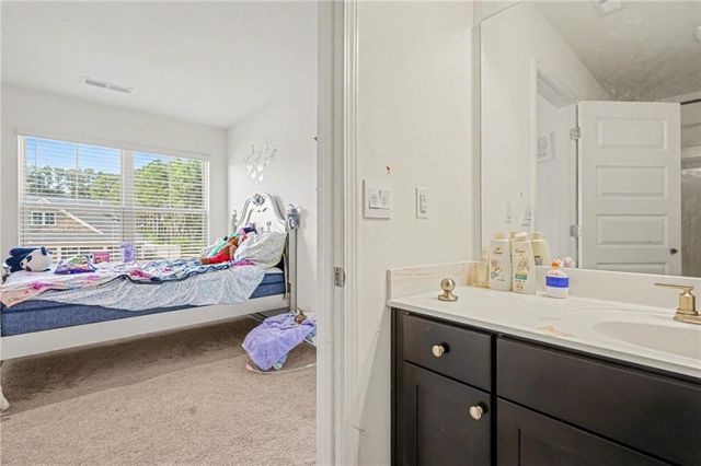 836 Graeme Drive, Mcdonough, GA 30252