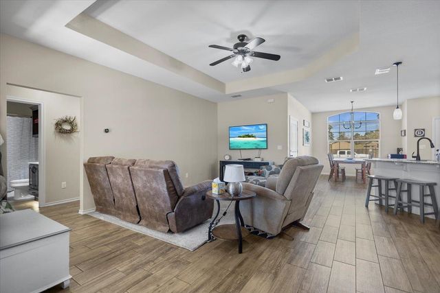 307 Mission Crest Circle, Lindale, TX 75771