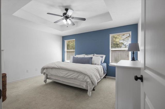 307 Mission Crest Circle, Lindale, TX 75771