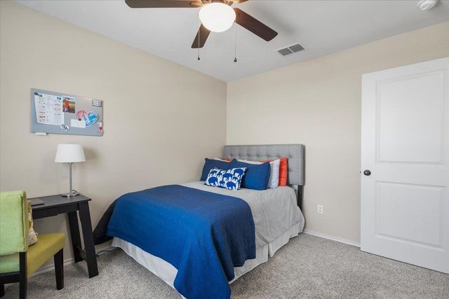 307 Mission Crest Circle, Lindale, TX 75771