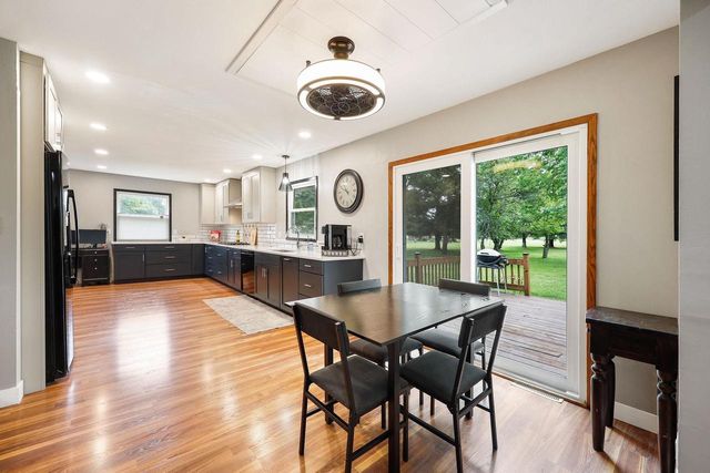 W365N7134 McMahon Road, Oconomowoc, WI 53066