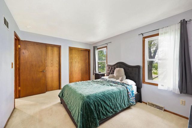 W365N7134 McMahon Road, Oconomowoc, WI 53066