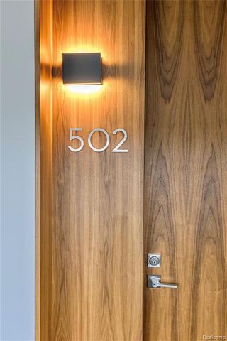 750 Forest Ave 502, Birmingham, MI 48009