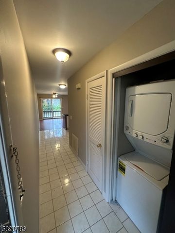 1 Snowbird Ct 9, Vernon Twp., NJ 07462