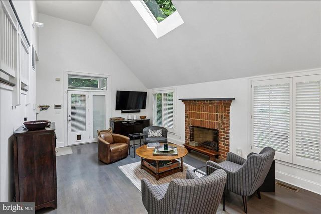 3701 SHEPHERD ST, Chevy Chase, MD 20815