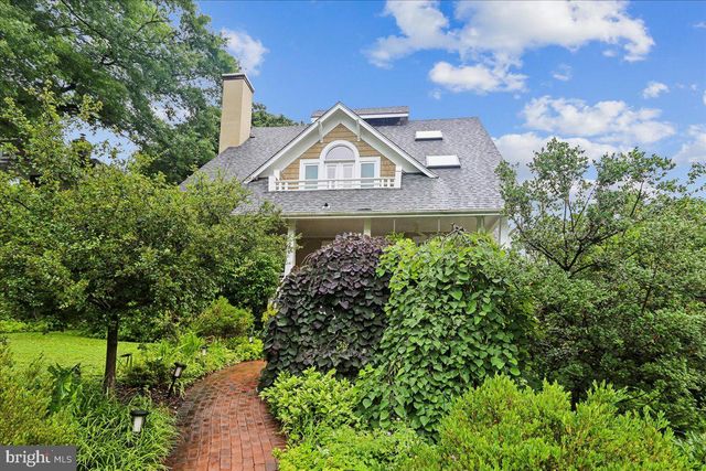 3701 SHEPHERD ST, Chevy Chase, MD 20815
