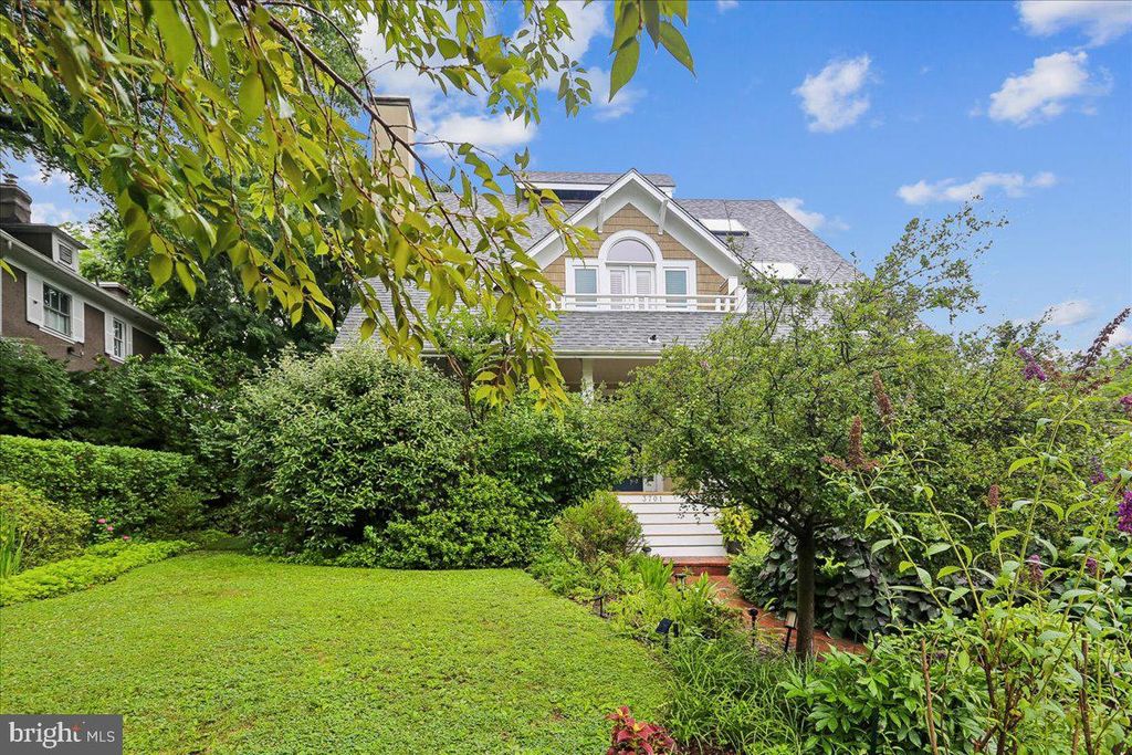 3701 SHEPHERD ST, Chevy Chase, MD 20815