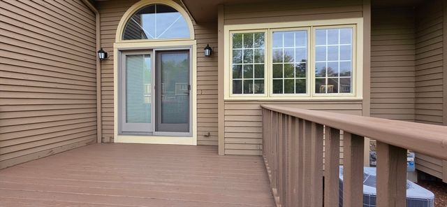 15 Doyle Ln 15, Hopkinton, MA 01748