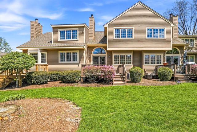 15 Doyle Ln 15, Hopkinton, MA 01748