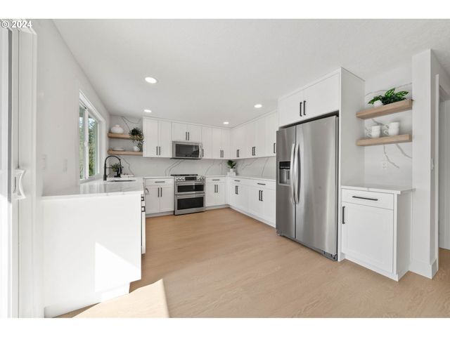 11110 Se EVERGREEN Hwy, Vancouver, WA 98664