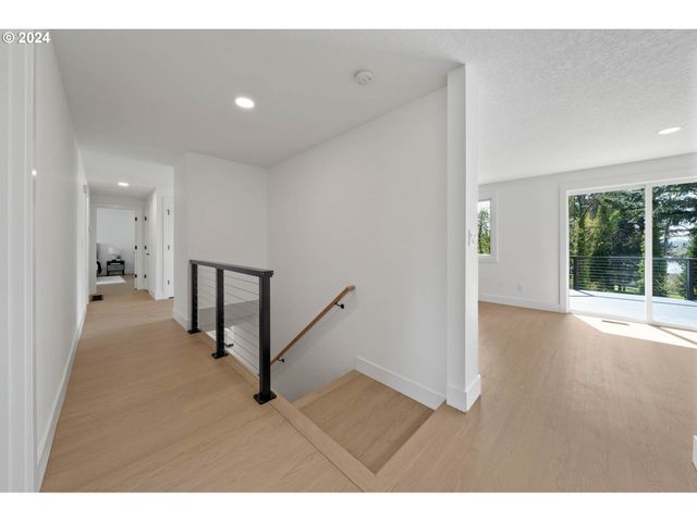 11110 Se EVERGREEN Hwy, Vancouver, WA 98664