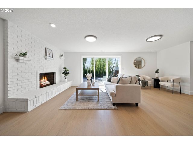 11110 Se EVERGREEN Hwy, Vancouver, WA 98664