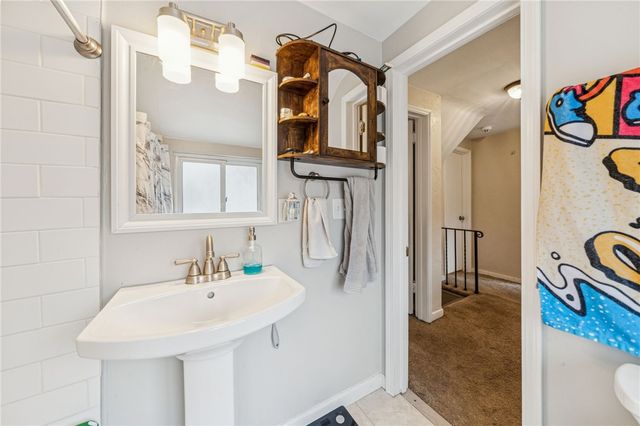 221 Evaline St, Penn Hills, PA 15235