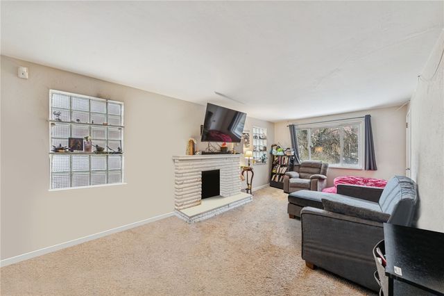 221 Evaline St, Penn Hills, PA 15235