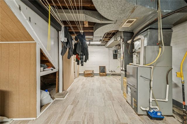 221 Evaline St, Penn Hills, PA 15235