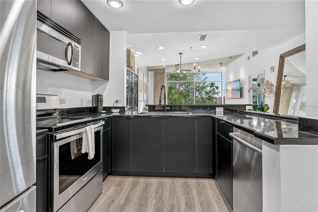 525 E JACKSON STREET 403, Orlando, FL 32801