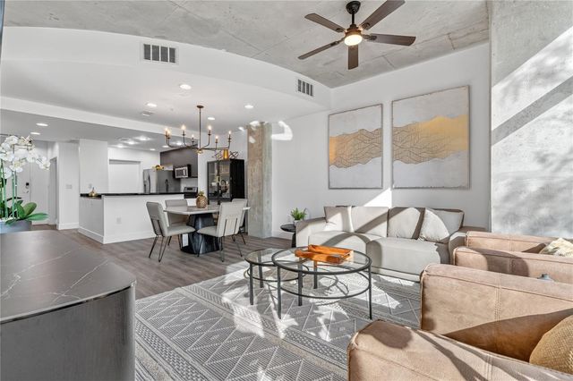 525 E JACKSON STREET 403, Orlando, FL 32801