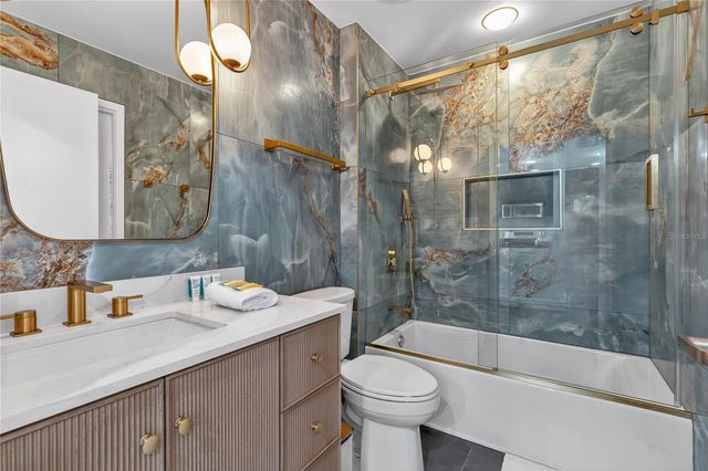 525 E JACKSON STREET 403, Orlando, FL 32801