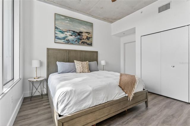 525 E JACKSON STREET 403, Orlando, FL 32801