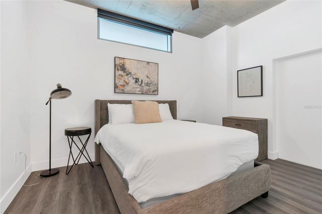 525 E JACKSON STREET 403, Orlando, FL 32801