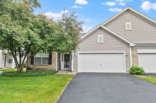 1527 Waterside Drive 1527, Dekalb, IL 60115