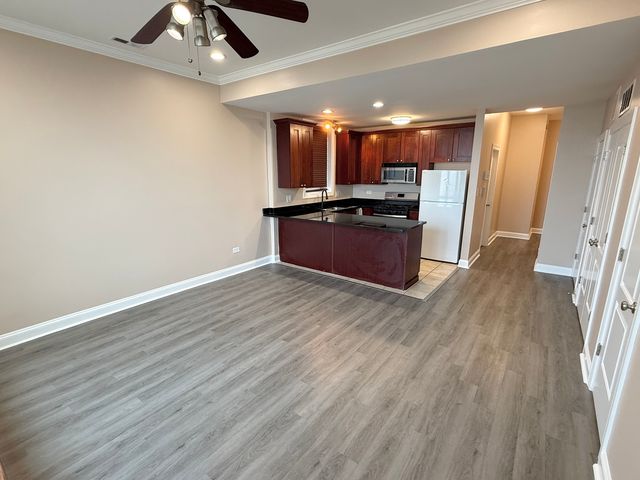 2513 W Congress Parkway 1, Chicago, IL 60612