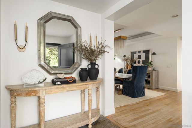 5499 Avenida Maravillas, Rancho Santa Fe, CA 92067