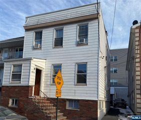 6814 Jackson Street, West New York, NJ 07093