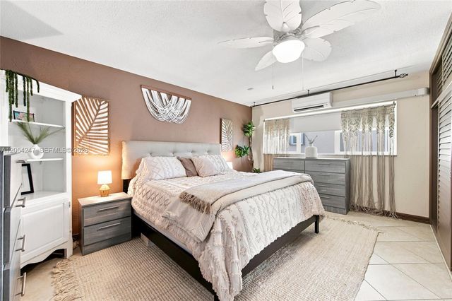 3216 SE 12th St 28, Pompano Beach, FL 33062