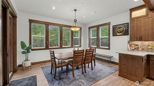 29220 305th Court SE, Ravensdale, WA 98051