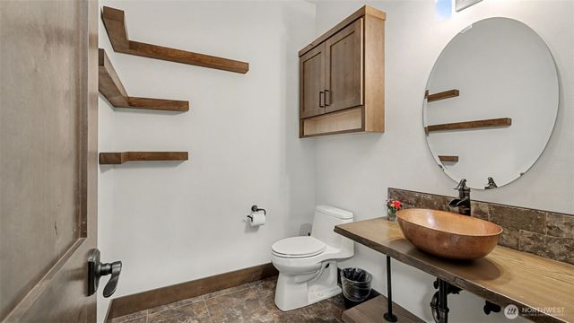 29220 305th Court SE, Ravensdale, WA 98051